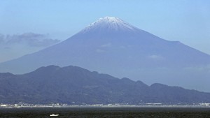 Auf dem Fuji liegt nun Schnee