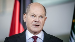 Olaf Scholz stellt sich dem Bundestag