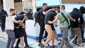 Warum fast hundert kroatische Hooligans in griechischen Gefängnissen sitzen