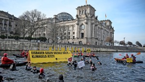 Der Staat ermöglicht Geld für alle