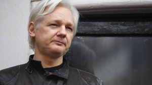 Gericht erlaubt Auslieferung von Julian Assange