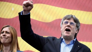 Wird Separatistenführer Puigdemont bei seiner Rückkehr verhaftet?