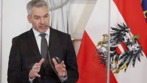 Moskau bezweifelt Österreichs Neutralität und droht Wien