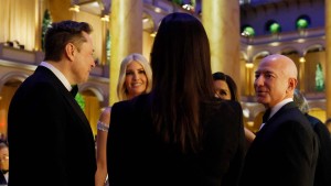 Gala-Essen mit Musk, Bezos und den Trumps