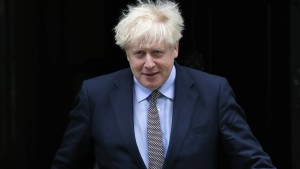 Alle früheren Premierminister machen gegen Johnson Front