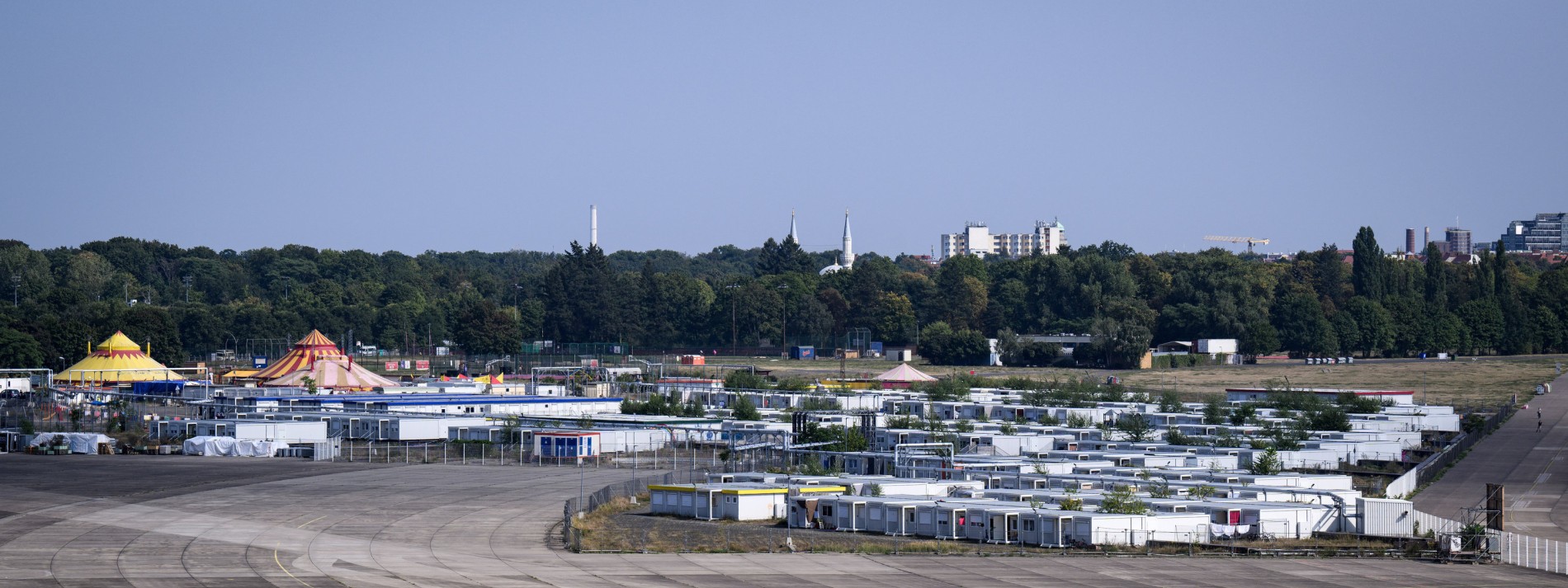 Mehr politisch motivierte Angriffe auf Flüchtlingsunterkünfte