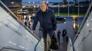 Scholz bricht zu Reise nach Nigeria und Ghana auf