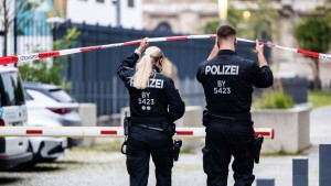 Was über den mutmaßlichen Terroristen aus Österreich bekannt ist