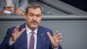 Auch Söder spricht nun von „diesen Grünen“