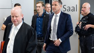 Gericht schließt Freiheitsstrafe für Höcke aus