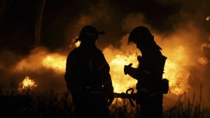 Sieben Tote bei Großfeuer in Charkiw