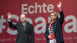 Umfragen sehen SPD deutlich vor CDU