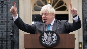 Plant Boris Johnson ein Comeback?