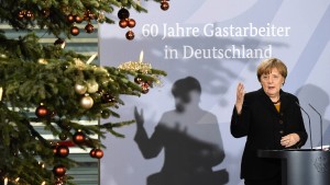 Merkel: Arbeit bleibt die beste Integration