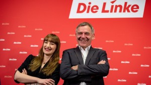 Reichinnek und van Aken wollen Die Linke retten