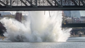 Weltkriegsbombe unter Wasser gesprengt