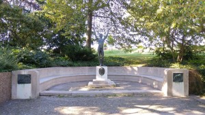 Polizei findet gestohlene Statue in einem Auto