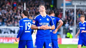 Schalke kämpft weiter gegen den Abstieg