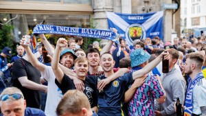 Es ist Anpfiff: Deutschland und Schottland starten in die Fußball-EM