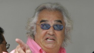 Gericht hebt Briatore-Bann auf