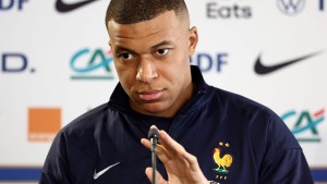 Mbappé als Teil des politisierten französischen Fußballs