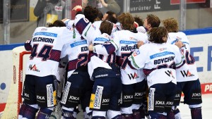 Eisbären abermals deutscher Eishockey-Meister