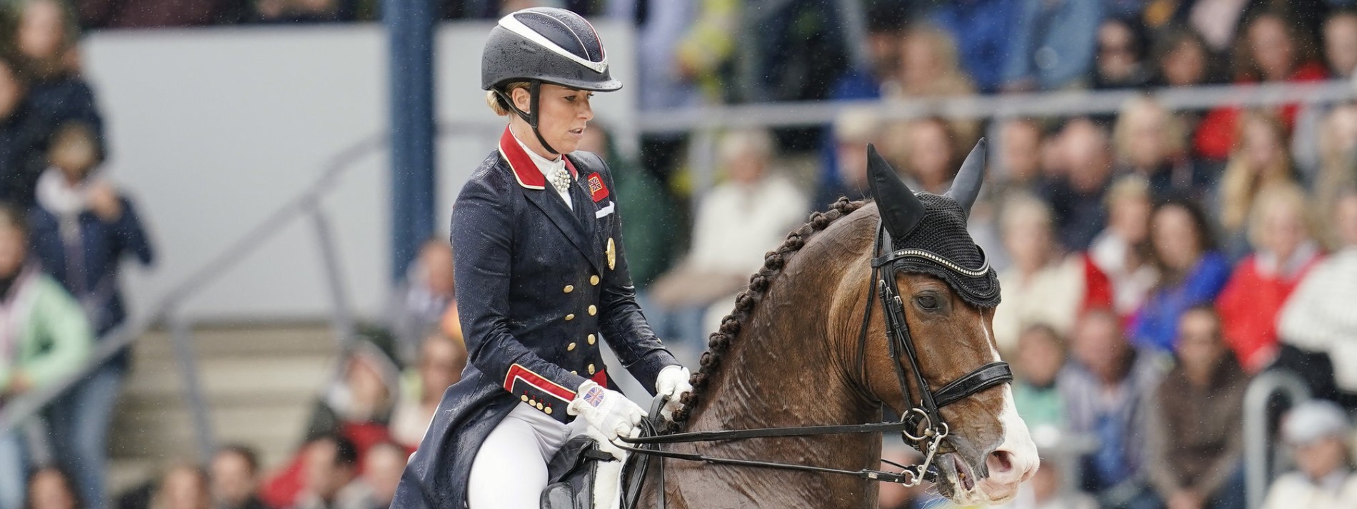 Reiterin Dujardin wegen Tierquälerei für ein Jahr gesperrt