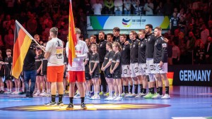 Handballer bei Heim-EM in Vorrunde gegen Frankreich