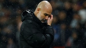 „Scherbenhaufen“ Manchester City erreicht „Tiefpunkt einer Horrorsaison“