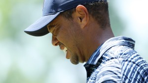 Tiger Woods leidet unter starken Schmerzen