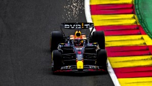 Max Verstappen fährt vernichtend