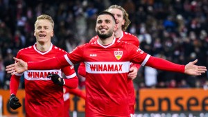 Stuttgarter Undav entscheidet Schwaben-Derby