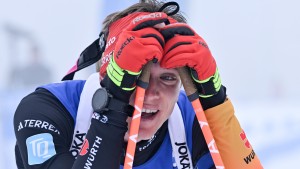 Benedikt Doll gelingt Biathlon-Coup in Oberhof