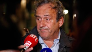 Jetzt sitzt Platini in der Falle