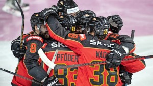 Pracht und Zwist im deutschen Eishockey