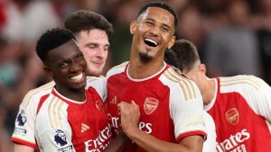 Arsenal gewinnt das Spitzenspiel der Premier League