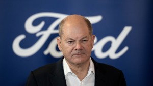 Scholz fordert europaweite Elektroautoförderung