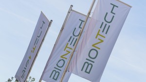 Biontech kauft für fast eine Milliarde Dollar in China zu