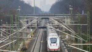 Bahn-Aufsichtsrat billigt Plan zur Sanierung