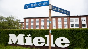 Miele baut in Deutschland jede neunte Stelle ab