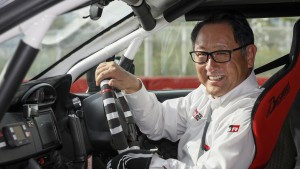 Der Gründerenkel Akio Toyoda zieht sich zurück – ein wenig