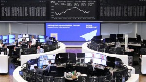 Dax-Vorstände verdienen 6 Prozent mehr