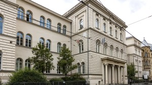 Cum-ex-Kronzeuge ab November vor Gericht