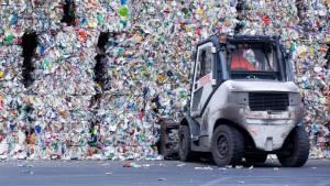 Plastik wird zu Erdölersatz