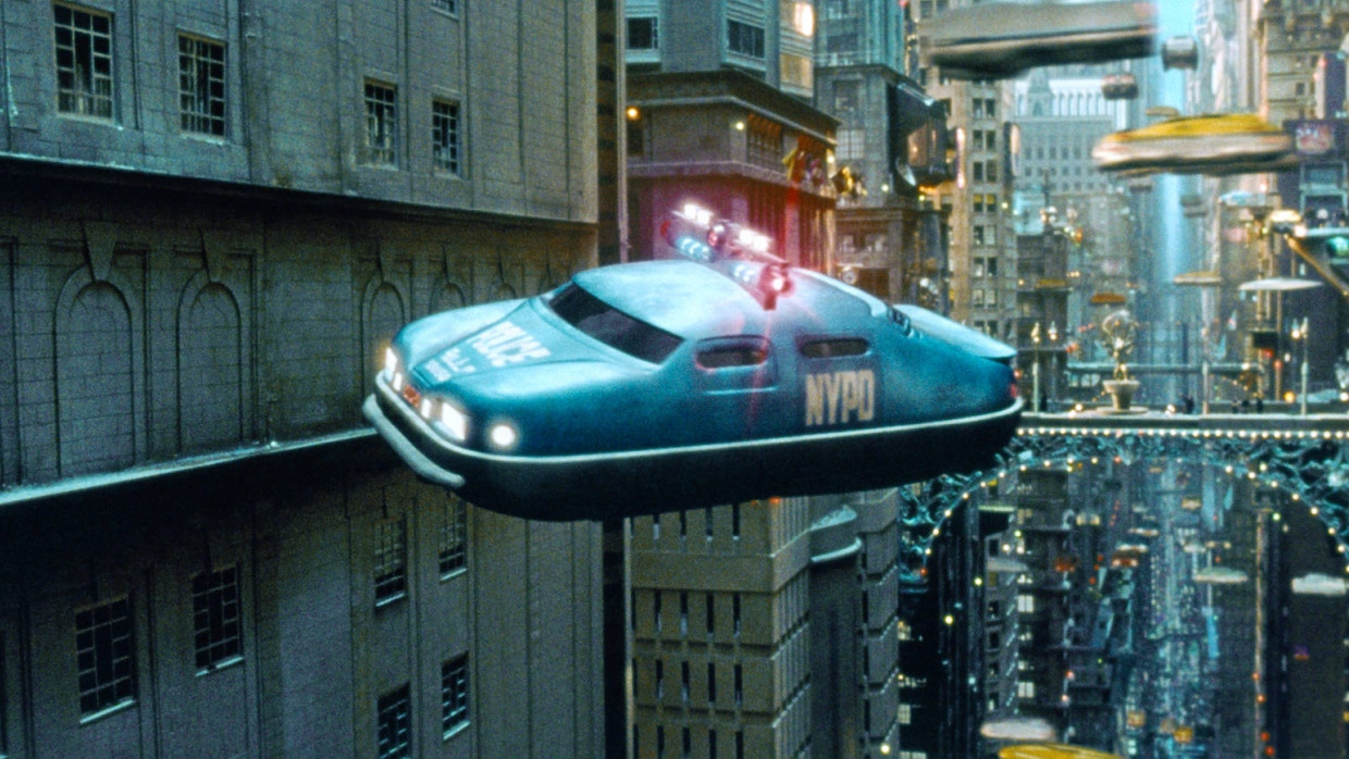 Ein Flugauto im Science-Fiction-Film „Das fünfte Element“.