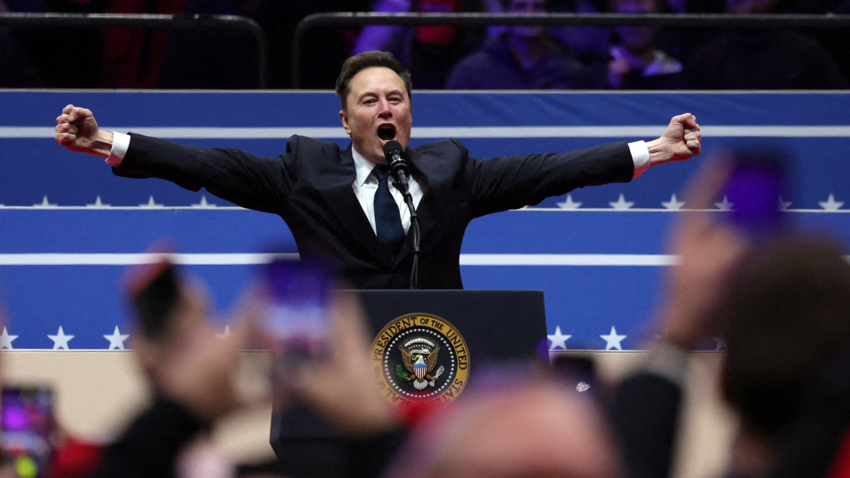 Elon Musk spricht am Tag von Trumps Amtsantritt.