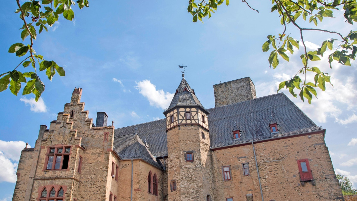 Andere Zeiten: Heute werden im Schloss Kransberg Events und Hochzeiten gefeiert, zur Jahreswende 1945 hatten Göring und Himmler dort ein Hauptquartier eingerichtet.