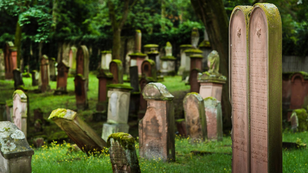 Geschichtsträchtig: Der Alte jüdische Friedhof in Mainz gilt zusammen mit dem Heiligen Sand in Worms als älteste jüdische Ruhestätte Europas.