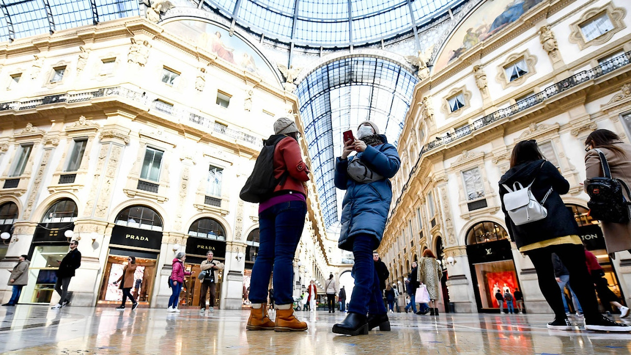 Schutzmaßnahmen unter der Kuppel der Galleria Vittorio Emanuele II