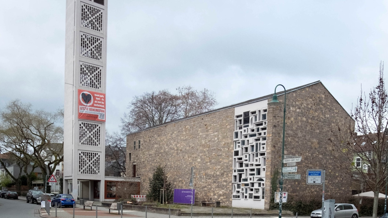 Hat sich mit dem Weihnachtsmarkt um eine besinnliche Weihnachtszeit gebracht: die Michaelsgemeinde in Darmstadt